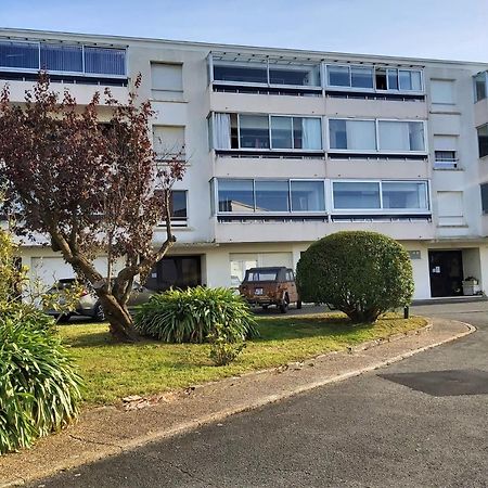 Appartement A Hendaye Avec Piscine Et A Cote De La Plage Exterior foto